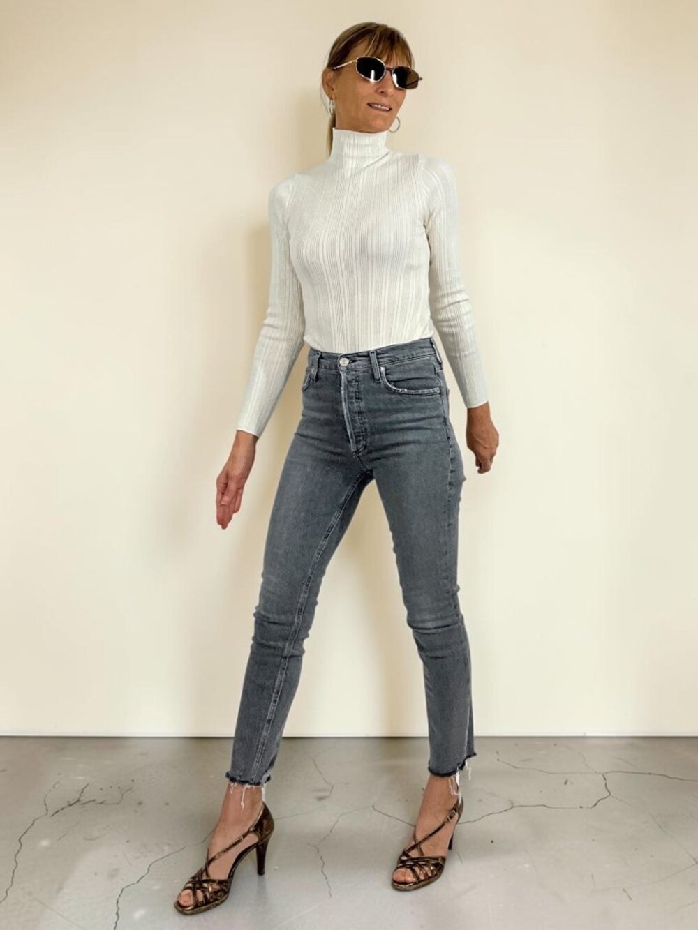 AGOLDE Nico High Rise Slim Skinny Jeans 25 Risk Gray Cropped Button Fly